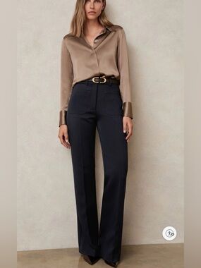 Priya Twill Patch-Pocket Flared Trousers in Navy